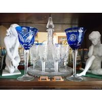 - Статуэтки-2 шт Графин Поднос  Рюмки-4 шт Бокалы-2 шт Германия 1950-ые.