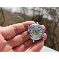 Часы Луч. На ходу.