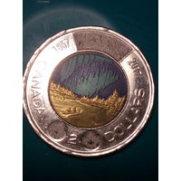 2 доллора Канада 2017 .. сияние цвет..
