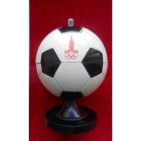 Куплю сигаретницу Футбольный мяч