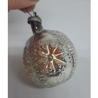 Ёлочная игрушка Букетик, стекло. СССР