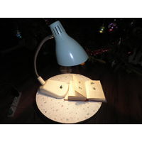 Лампа настольная(настенная) времён СССР.С рубля.