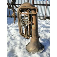 Туба оркестровая.