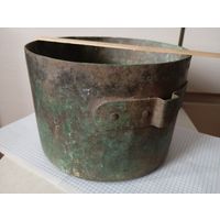 Медная кастрюля