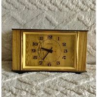 Настольные часы 70 - х. "Молния". В рабочем состоянии.