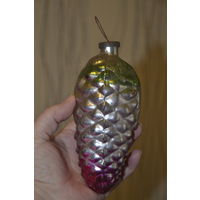 Шишка большая кремлевская игрушка