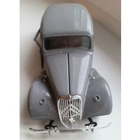 Модель автомобиля CITROEN T.A.15 cv 1/24!!! Италия, в ремонт