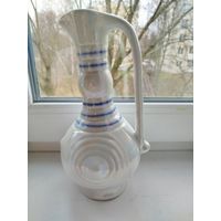 Фарфоровый кувшин с перламутровым покрытием