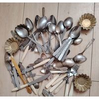 Столовые приборы ссср ложки, вилки, ножи,формочки