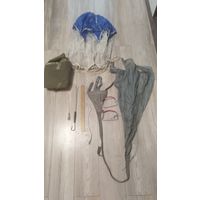 Сумка парашютная с содержимым. Лот интересный. Внутри 7 предметов