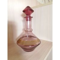 Графин/Розовое стекло