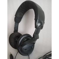 Наушники  UNOMAT  HP 700