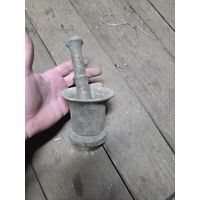 Старинная ступка с пестиком