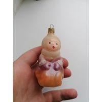 Елочная игрушка СССР Мальчик на санках