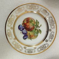 Тарелка Яблоки и сливы. Kahla, Германия
