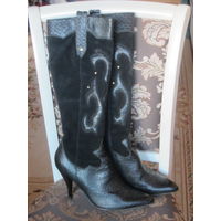 Сапоги осенние на высоком каблуке