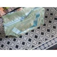 Косметичка. Состояние на скане.