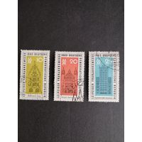 ГДР 1963 Полная серия марок "Лейпцигская весенняя ярмарка" (гашение с клеем и наклейками) Mi.947-949 каталог 3.50 евро