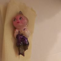 На реставрацию ,ёлочная игрушка