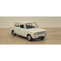 ВАЗ-2101 "ЖИГУЛИ". Автолегенды СССР