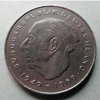 2 марки 1985 J