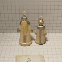Елочные игрушки Малютка 2 Дед Мороз и Снегурочка СССР, цена за две игрушки