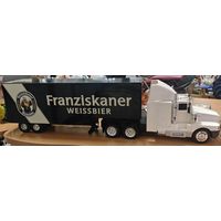 Большая модель грузовика с прицепом. Радио управление. Размер 60 см высота 15 см