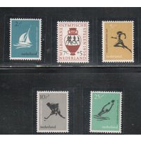 Нидерланды-1956,(Мих.678-682)  ,  **  , Спорт,  ОИ-1956(полная серия)