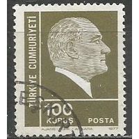 Турция. Кемаль Ататюрк. Первый президент. 1977г. Mi#2418.