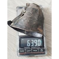 Царский стаканчик,по лому 84,+ другое,всего 63.9 грамм