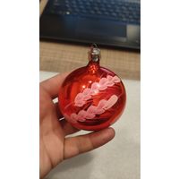 Елочная игрушка шар