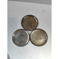 Три блюдца с гравировкой. Иран .Серебро.