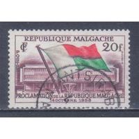 [280] Французские колонии. Мадагаскар 1959. Независимость.Флаг. Гашеная марка.