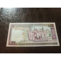 Иран 2000 риалов образца 1986-2005 года  EF p141j