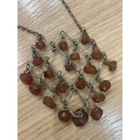 Украшение из янтаря