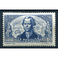 Франция - 1942г. - Жан О. Де Ла Перуджа, мореплаватель - 1 марка - полная серия, MH, пожелтение сверху по перфорации [Mi 550]. #2-Fr-33-A-2