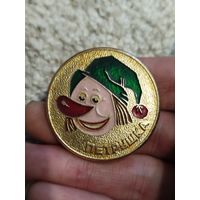 Петрушка,крупный