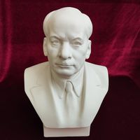 Бюст фарфоровый Якуб Колос, высота 24 см. Минск ФФЗ