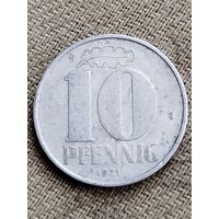 Распродажа - 10 пфеннигов 1971г.,Восточная Германия (ГДР)