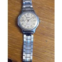 Часы механические СЛАВА  , 26 камней .