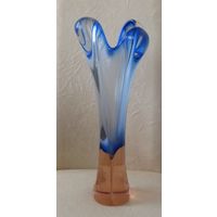 Все лоты с рубля.Ваза Крокус,Чехословакия.Josef Hospodka,богемское цветное стекло.h-33см.