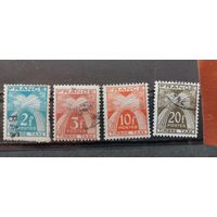 РАСПРОДАЖА ФРАНЦИЯ 1946г. Налоговые марки. Гаш.