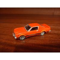 1976 Plymouth Volare Road Runner Johnny Lightning