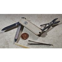VICTORINOX Швейцария складной перочинный нож