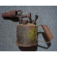 Старая лампа для декора