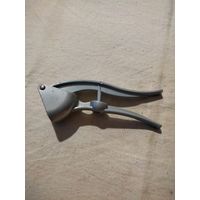 Чесночница, толстый алюминий. См. описание.