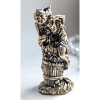 Статуэтка Баба Яга с метлой Бронза