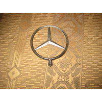 Знак автомобиля "Мерседес"