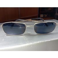 Очки с фиолетовыми стеклами  BOSS . Солнцезащитные очки в классической оправе Авиатор или капелька . 1980-х годов .Предсезонная распродажа Винтажных солнцезащитных очков с рубля !