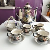 Чайный фарфоровый сервиз с лепниной.6 предметов. Винтаж.